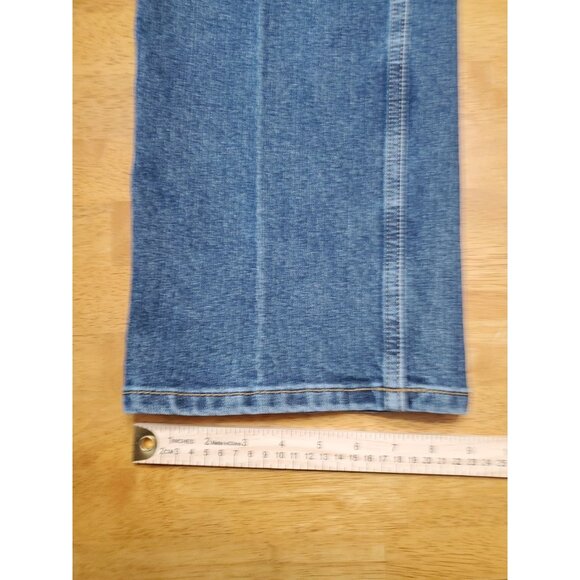 Ariat Rebar M4 Relaxed Boot Size 36x32 Mens Denim Work Blue Jeans Med Wash EUC - Picture 3 of 16